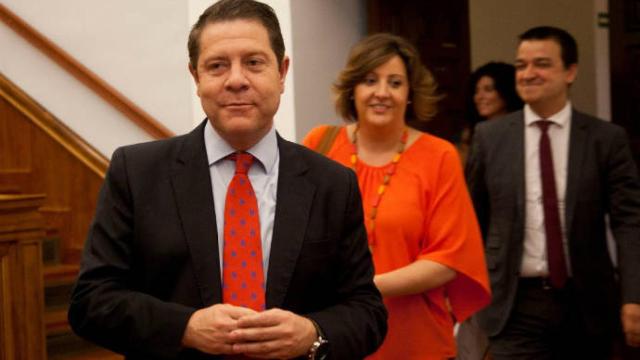 Page entrando a las Cortes de Castilla-La Mancha