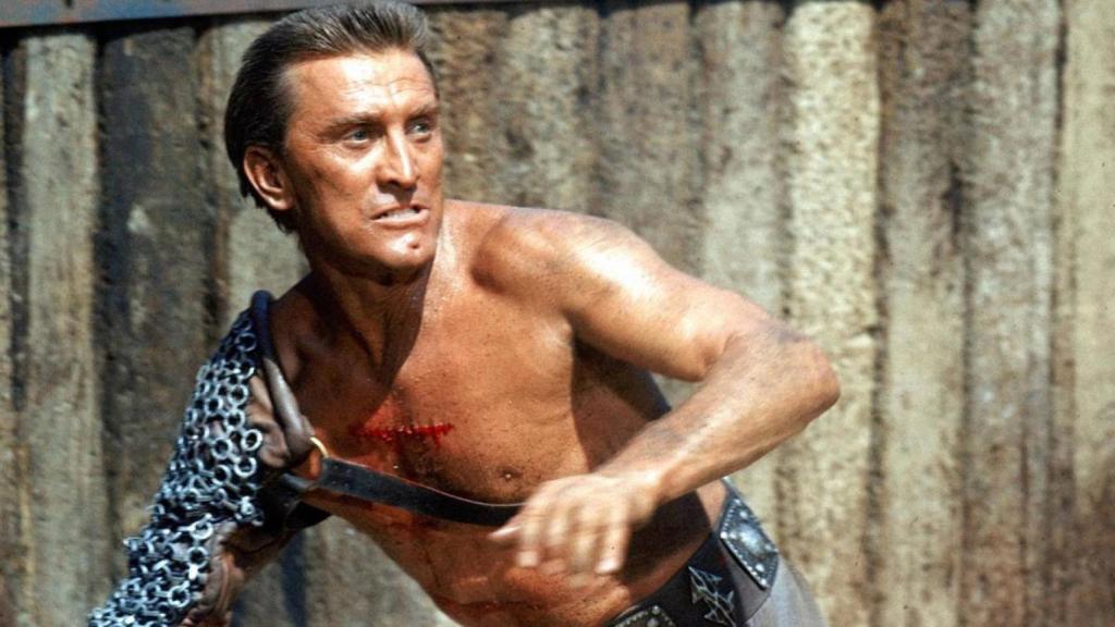 Kirk Douglas interpretando a Espartaco.