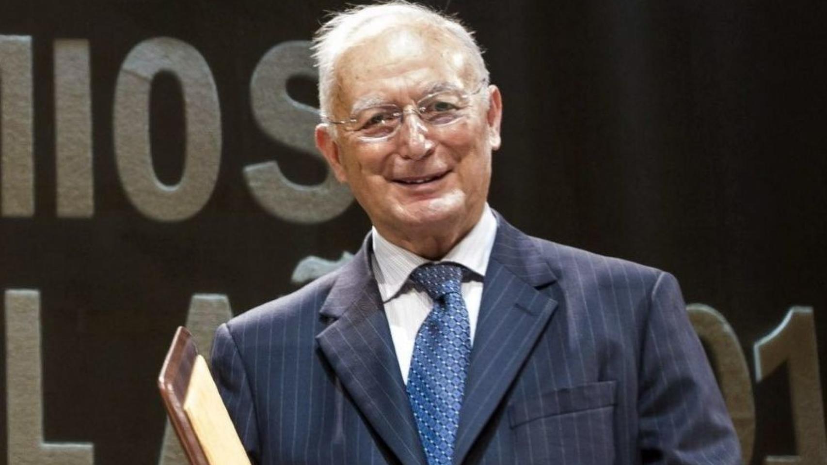 Luis Fernández Somoza.