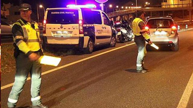 Control rutinario de la Guardia Civil.