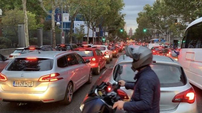 Atasco en el centro de Madrid.