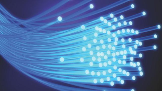 Fibra óptica.