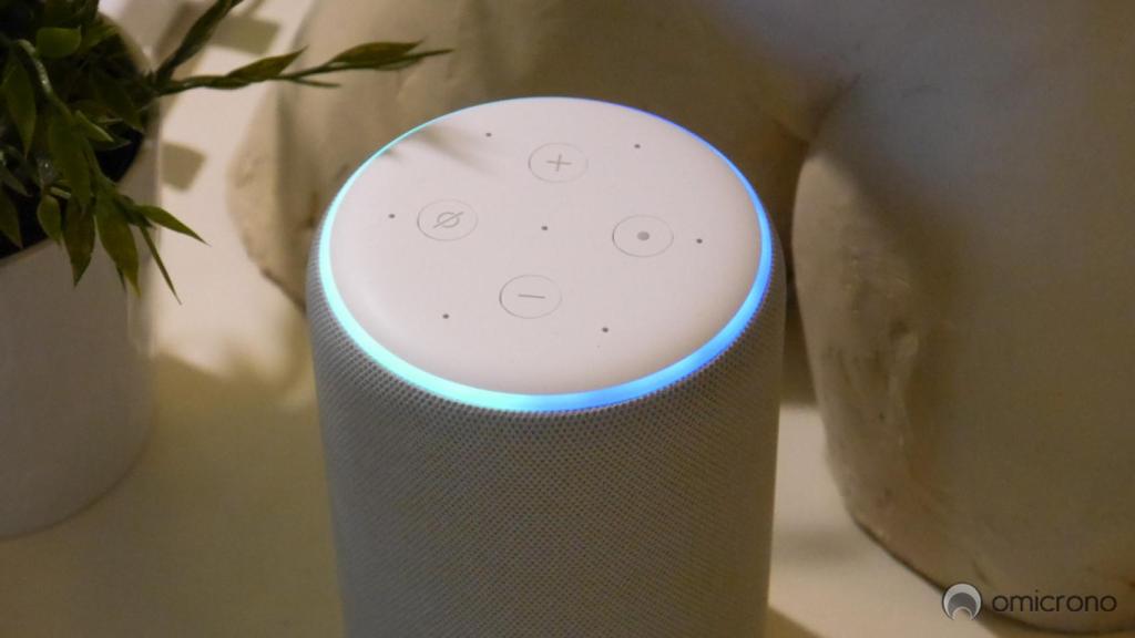 Amazon Echo.