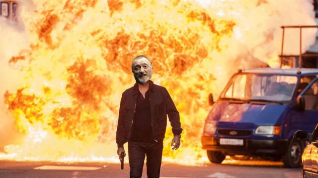 La escopeta de Pérez-Reverte, contra Los Ángeles por retirarla estatua de Colón