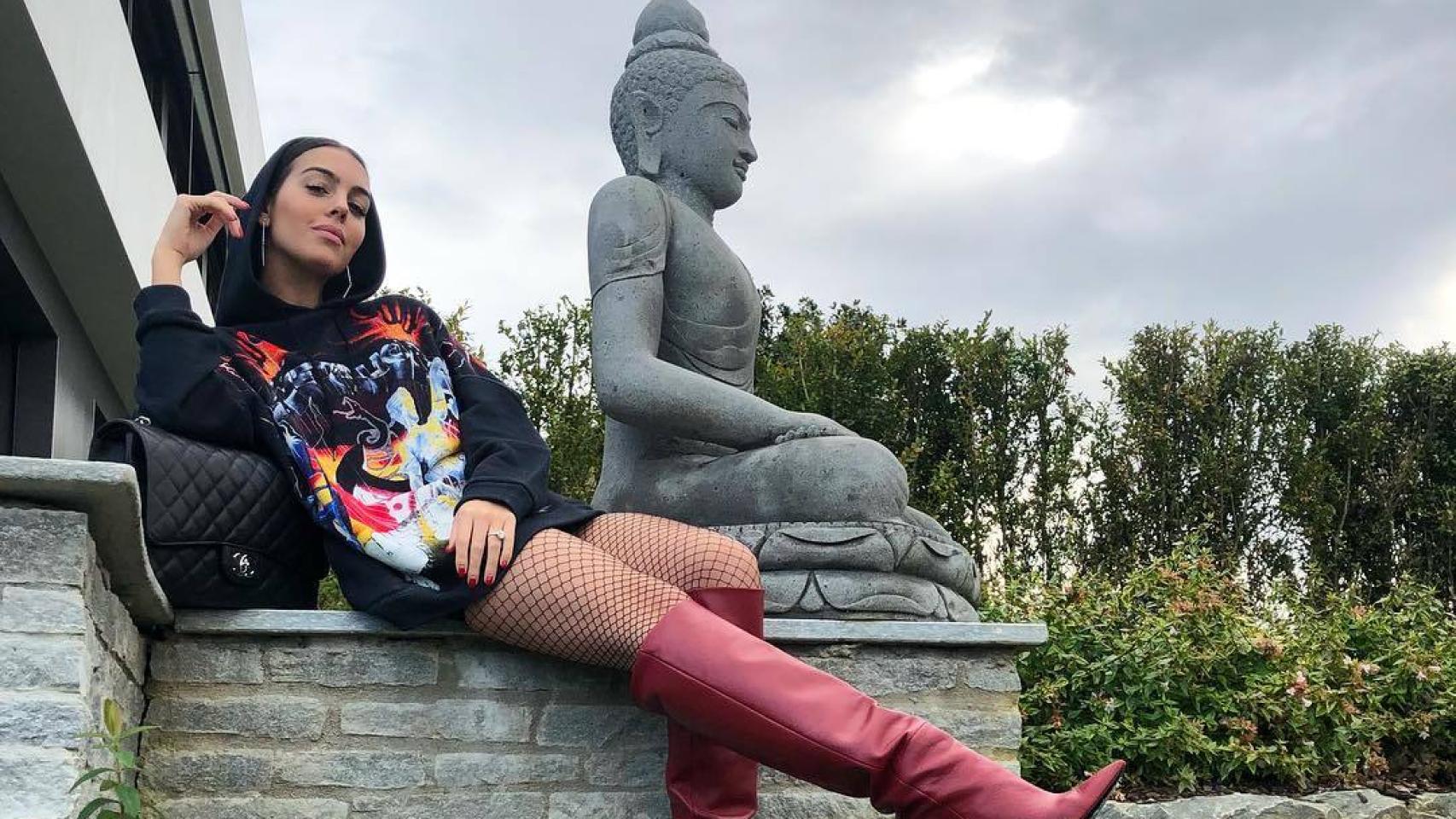 Georgina siempre arriesga con sus looks, pero ¿gana?