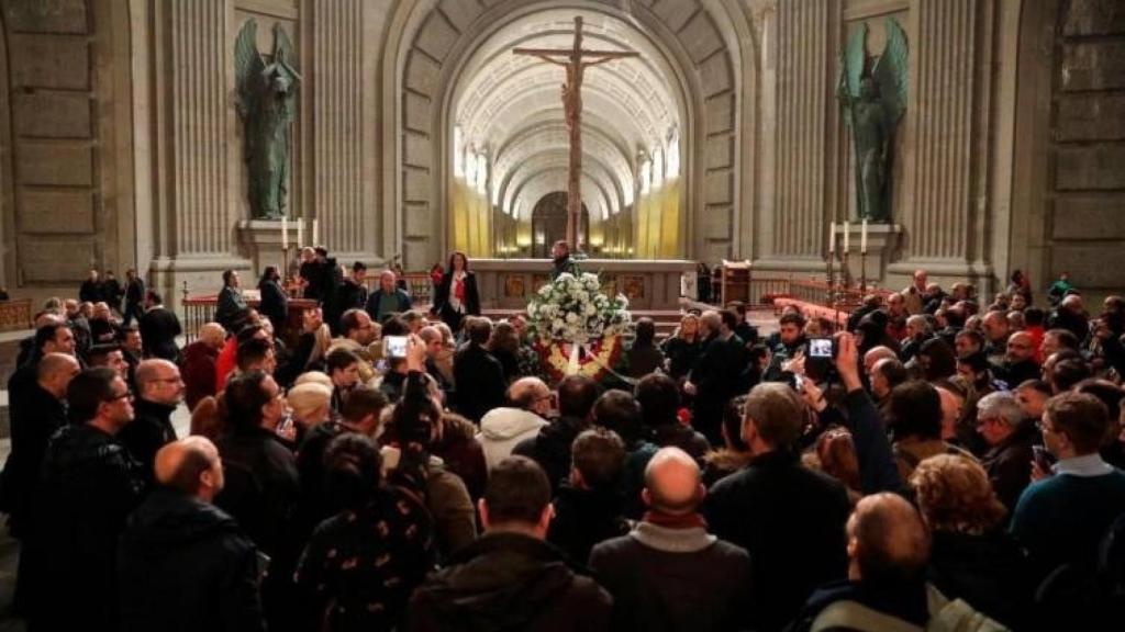 Imagen del interior de la basílica de Cuelgamuros durante la misa de este 20-N.