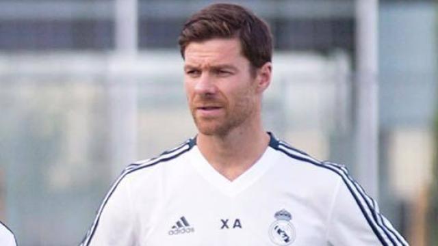 Xabi Alonso durante un entrenamiento del Infantil A