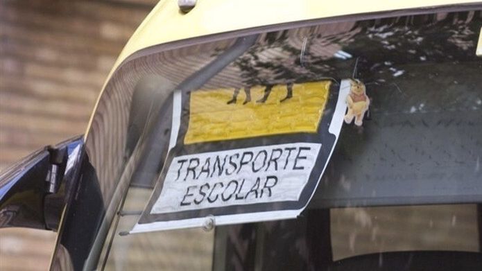Valladolid-transporte-escolar-inspeccion-policia