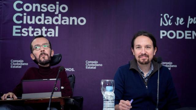 Pablo Echenique y Pablo Iglesias en el Consejo Ciudadano de Podemos.