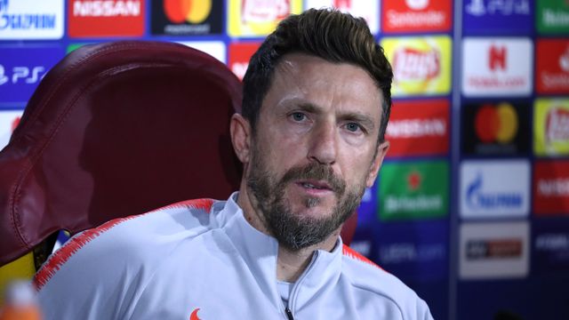 Di Francesco en rueda de prensa con la Roma
