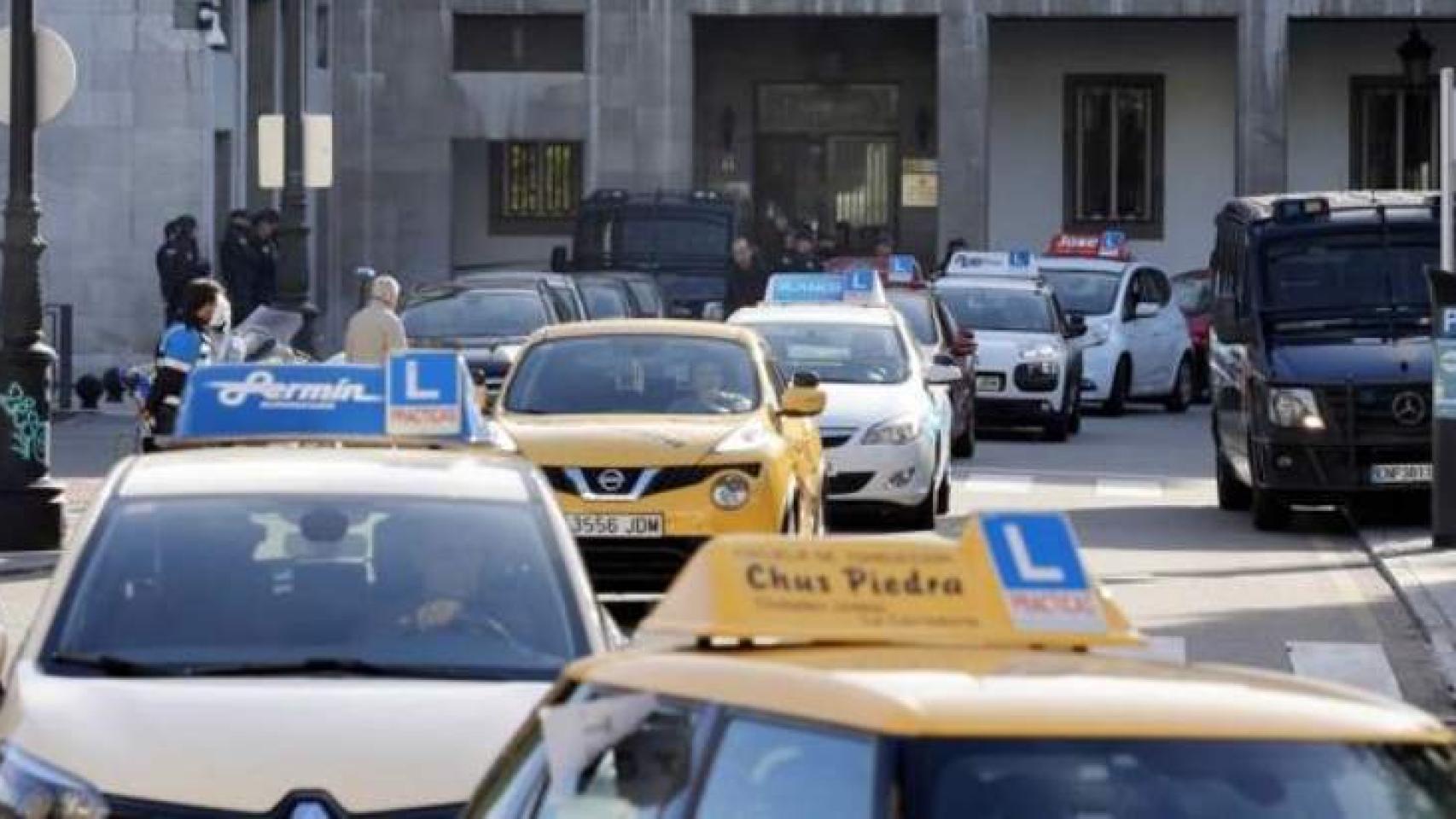 La DGT prevé que las medidas entren en vigor el 1 de julio de 201