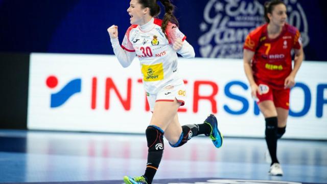 España - Rumanía. Foto: Twitter (@RFEBalonmano)