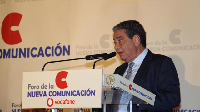 Agusto Delkáder durante su intervención en el Foro de la Nueva Comunicación.