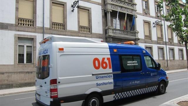 Ambulancia del Servicio de Urgencias 061