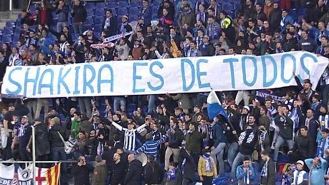 Pancarta machista en un partido de fútbol.