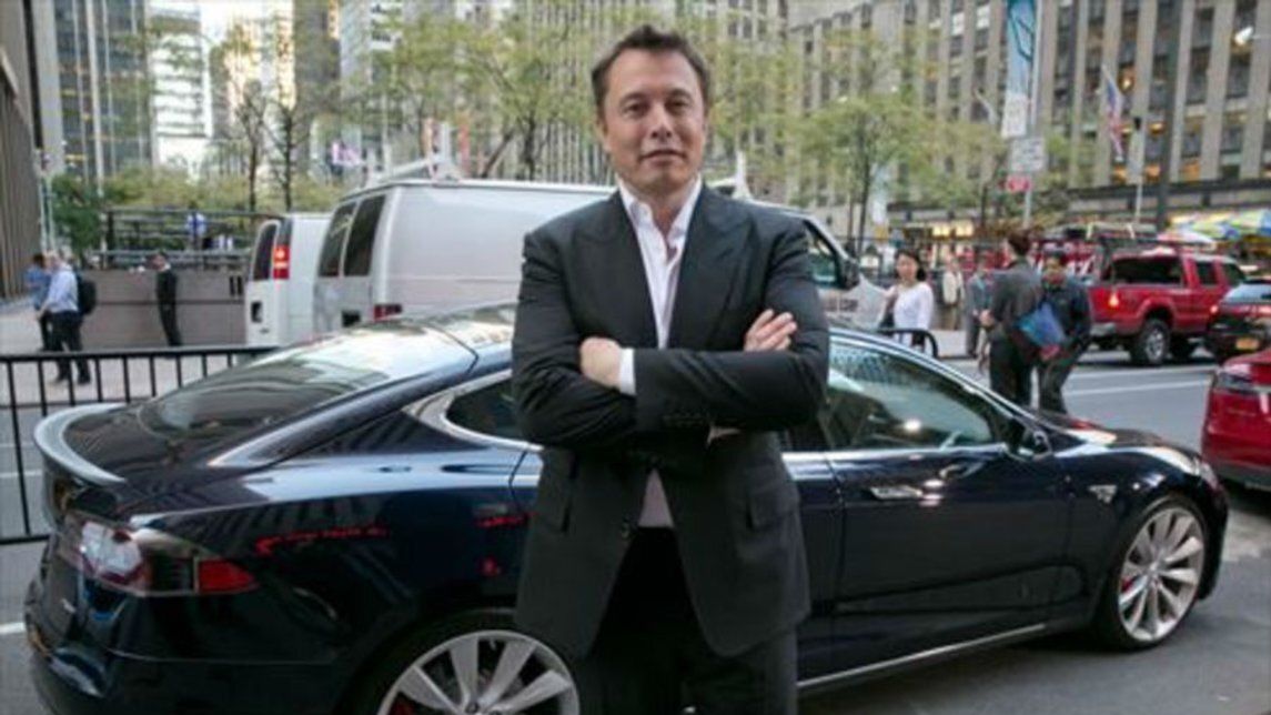 Tesla cae un 8,9% en Wall Street tras publicarse una entrevista al presidente Musk