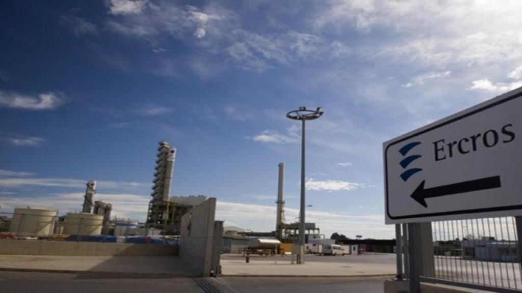 Instalaciones de Ercros.
