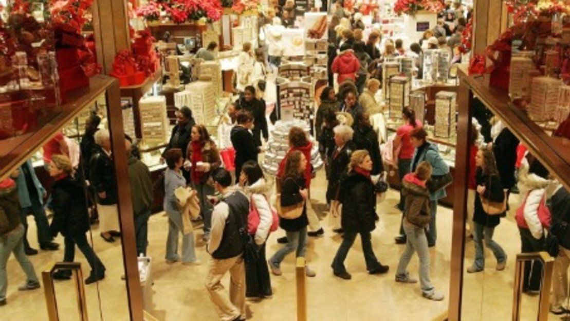 La confianza del consumidor baja en agosto por el empeoramiento de previsiones de futuro