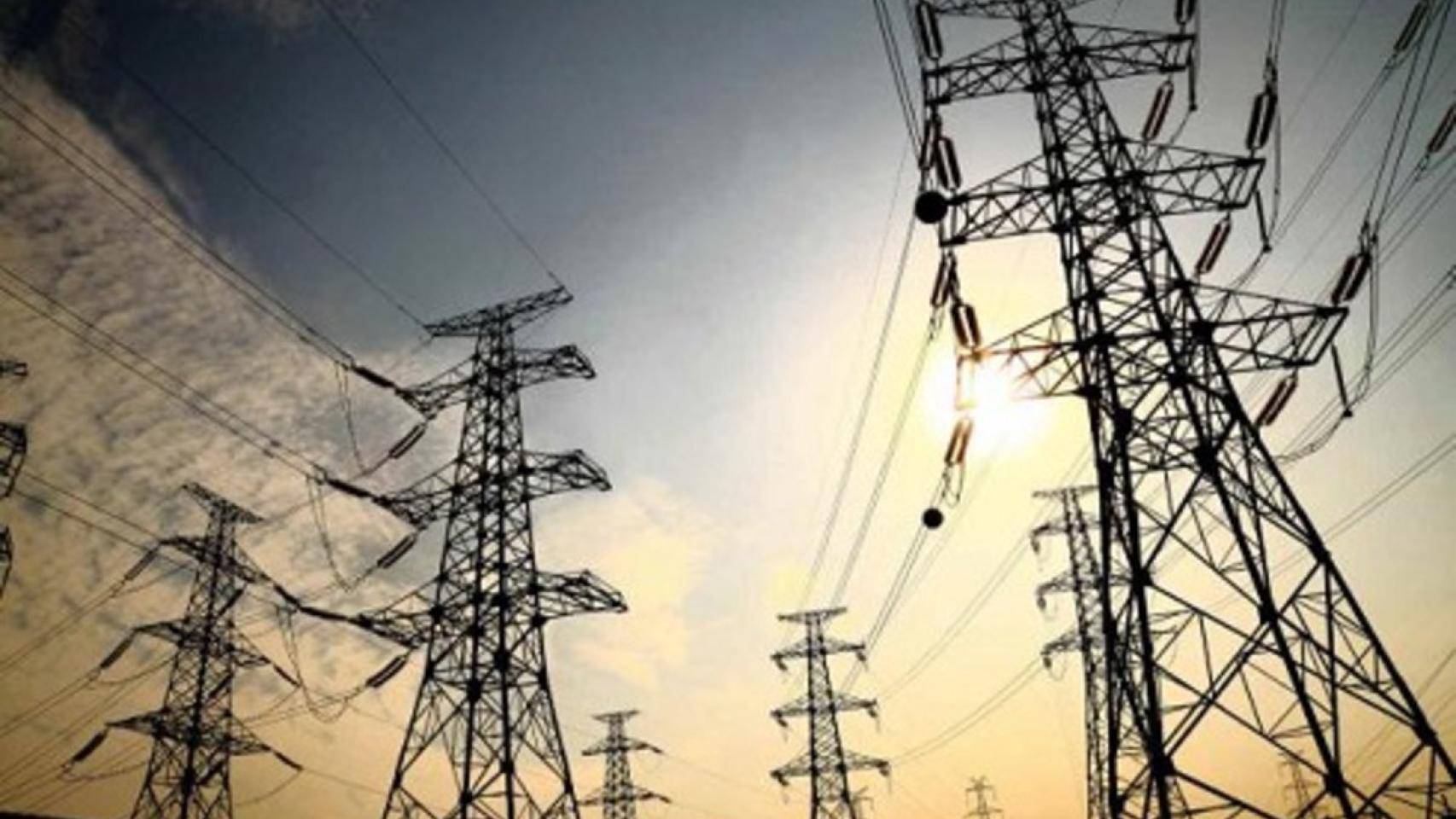 Fenie insta al Gobierno a ofrecer soluciones ante las incesantes subidas del precio de la luz