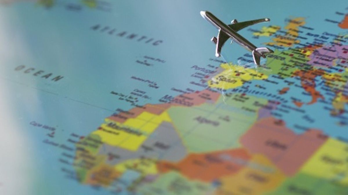 mapa_mundo_avion_turismo