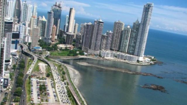 La UE sacará a Panamá, Corea del Sur y otros seis países de su lista negra de paraísos fiscales