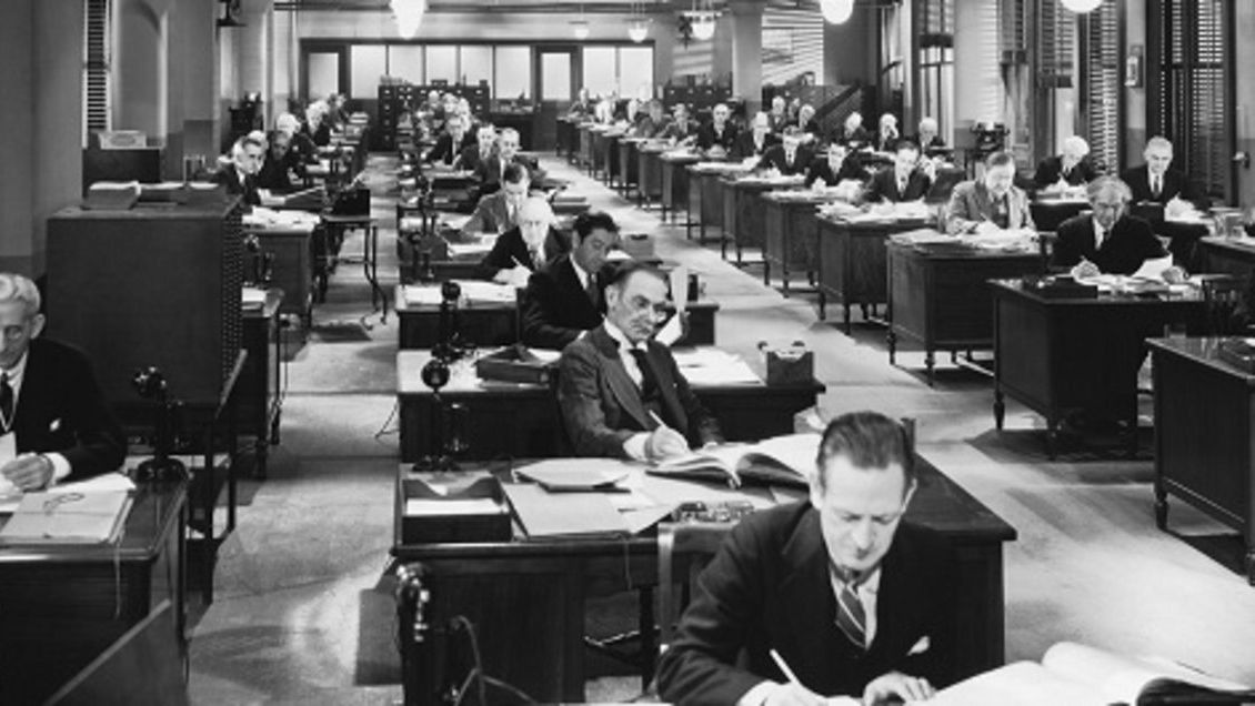 Hacienda estudia mejoras sociales para funcionarios de renta baja, según CSIF