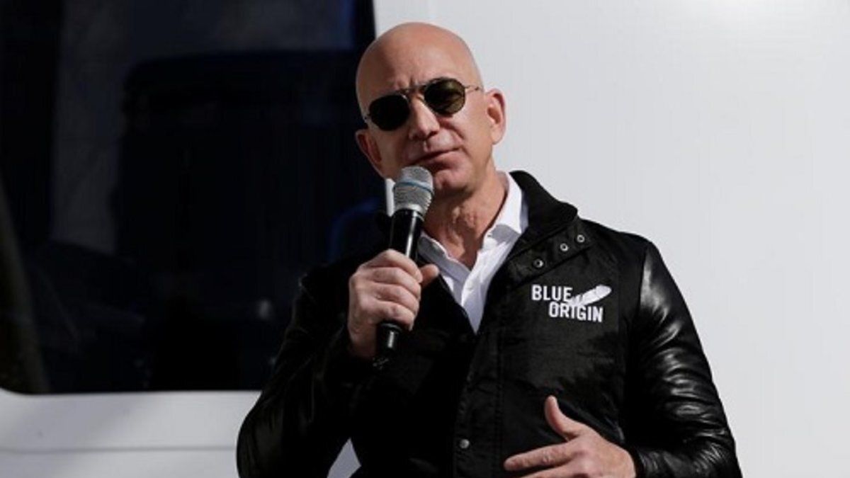bezos_amazon