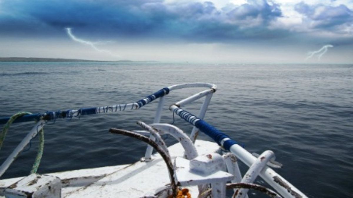 tormenta_calma_barco_mar