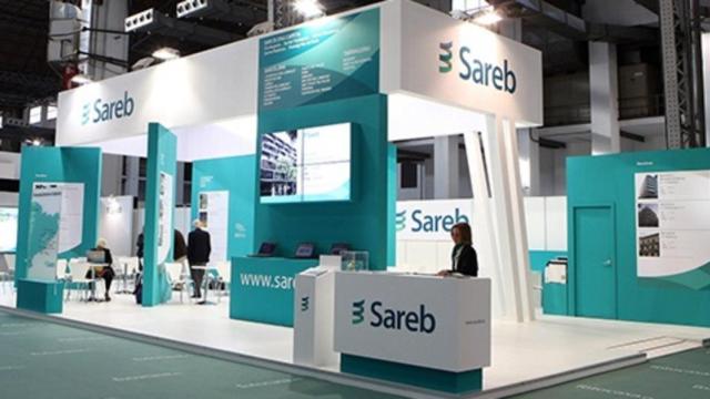Imagen de un puesto de la SAREB en un salón inmobiliario.