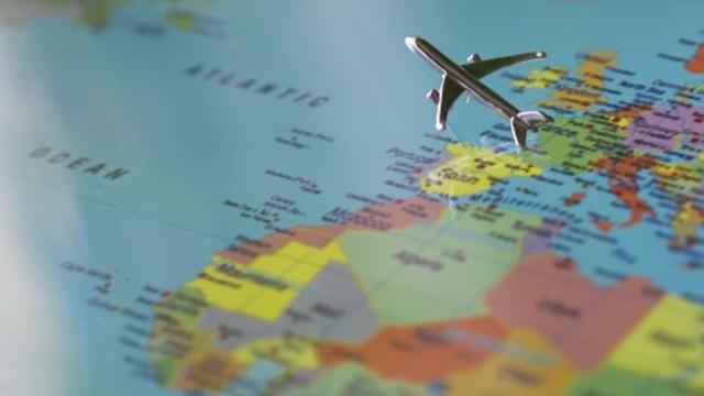 mapa_mundo_avion_turismo