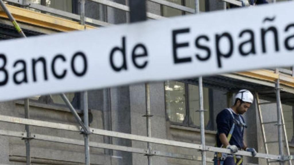 El Banco de España mejora al 2,8% la previsión de crecimiento en 2017, pero prevé desviación del déficit