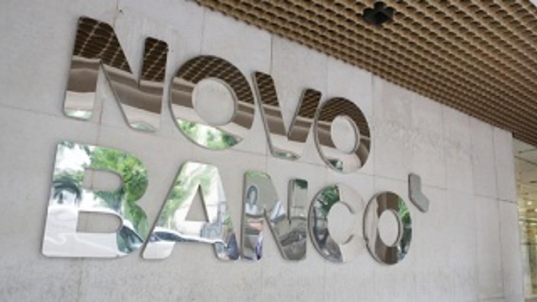 Oficinas de Novo Banco.