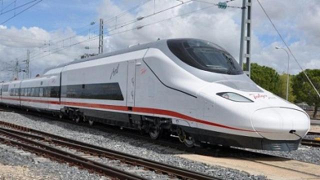 Talgo coge velocidad en Bolsa con más trenes AVE