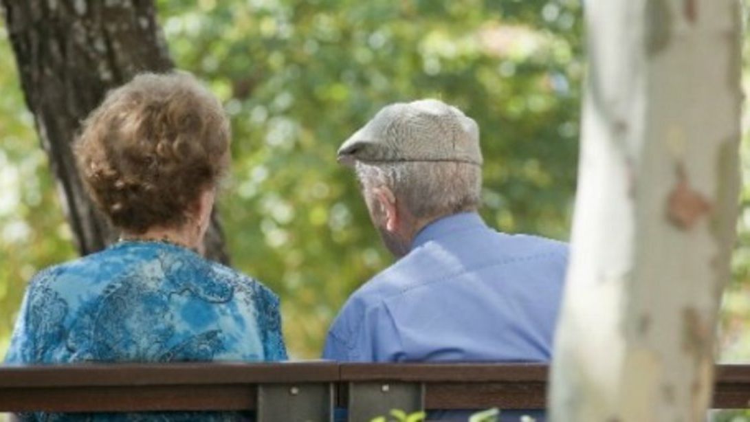 El Gobierno calcula que las pensiones caerán un 4 % cada 10 años, según UGT