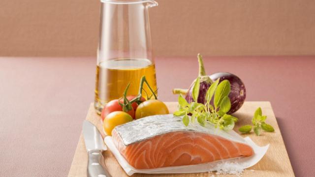 Grasas monoinsaturadas y grasas poliinsaturadas.