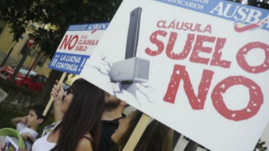 Goldman Sachs rebaja a 3