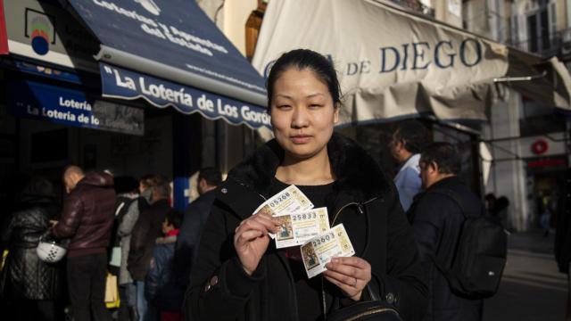 Locura china por la Lotería de Navidad: 2000 euros en décimos