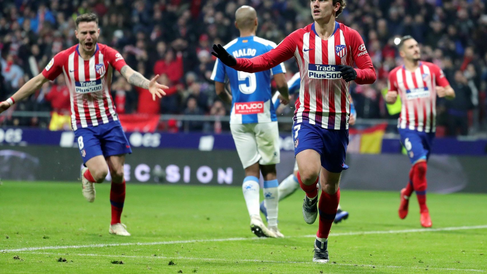 Griezmann, del Atlético de Madrid, celebra su gol ante el Espanyol