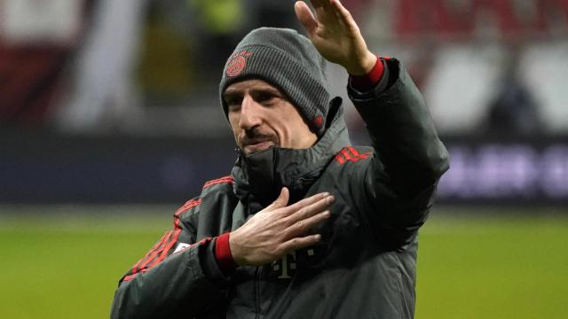 Franck Ribéry celebra la victoria del Bayern Múnich ante el Eintracht Frankfurt