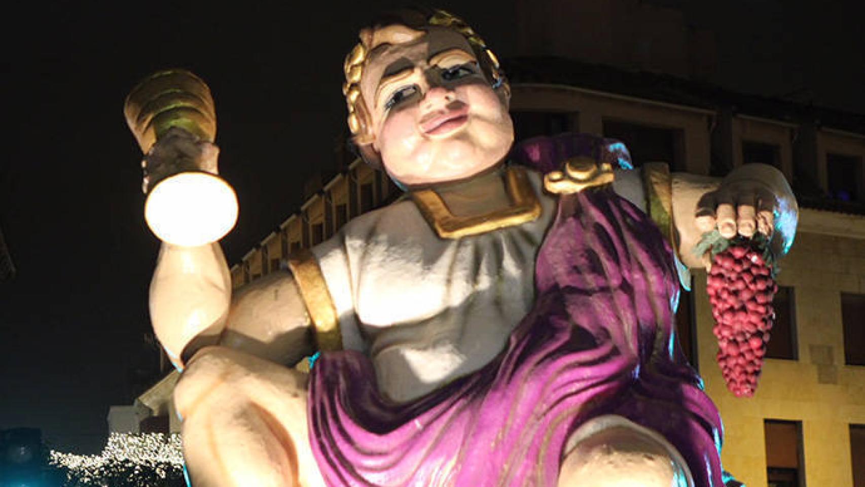 Alcázar sale a la calle para disfrutar de uno de sus desfiles de carnaval más coloridos 1