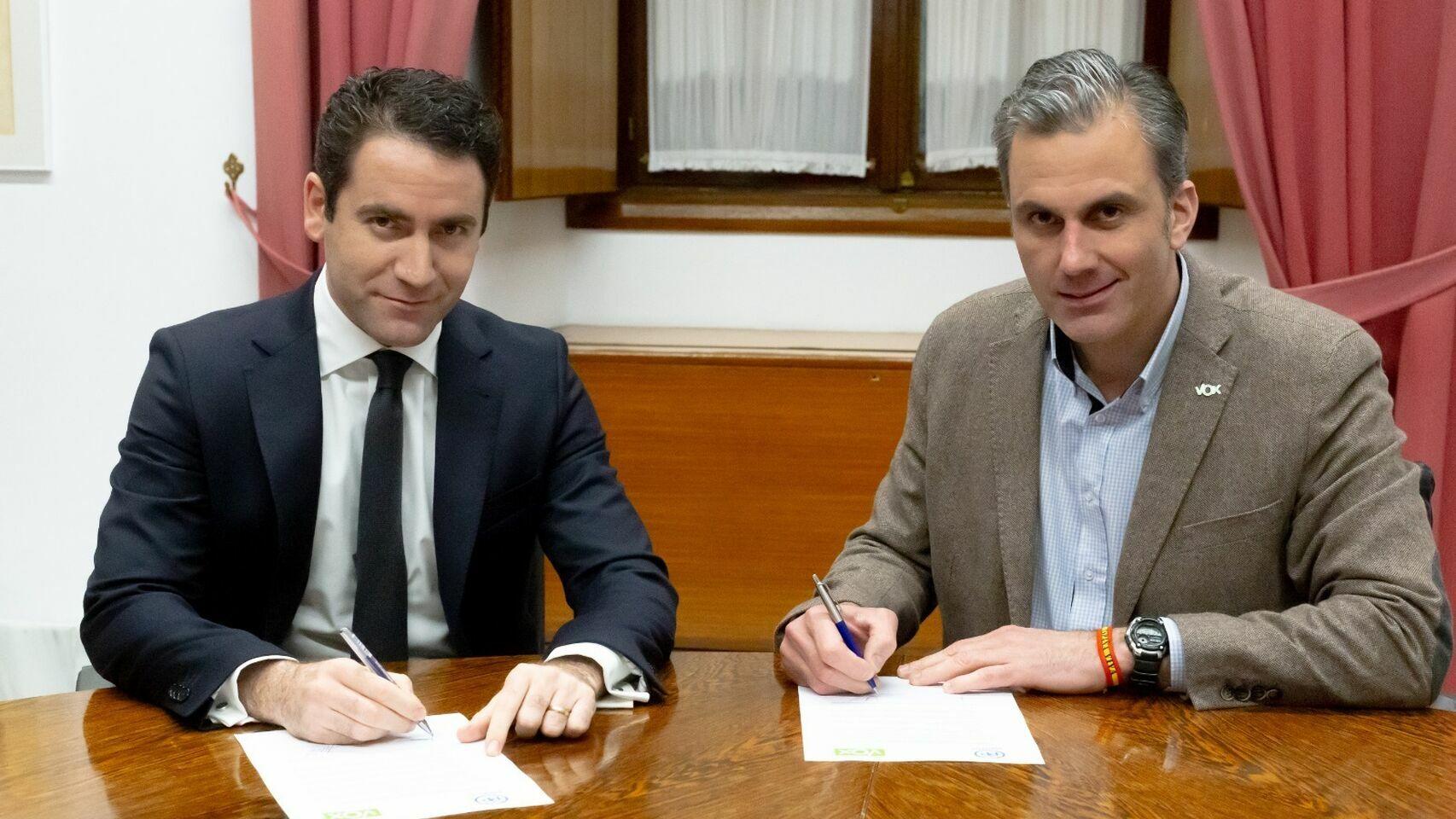 García Egea y Ortega Smith el pasado 26 de diciembre.