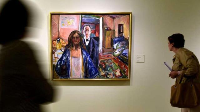 'El artista y su modelo en una imagen de archivo'