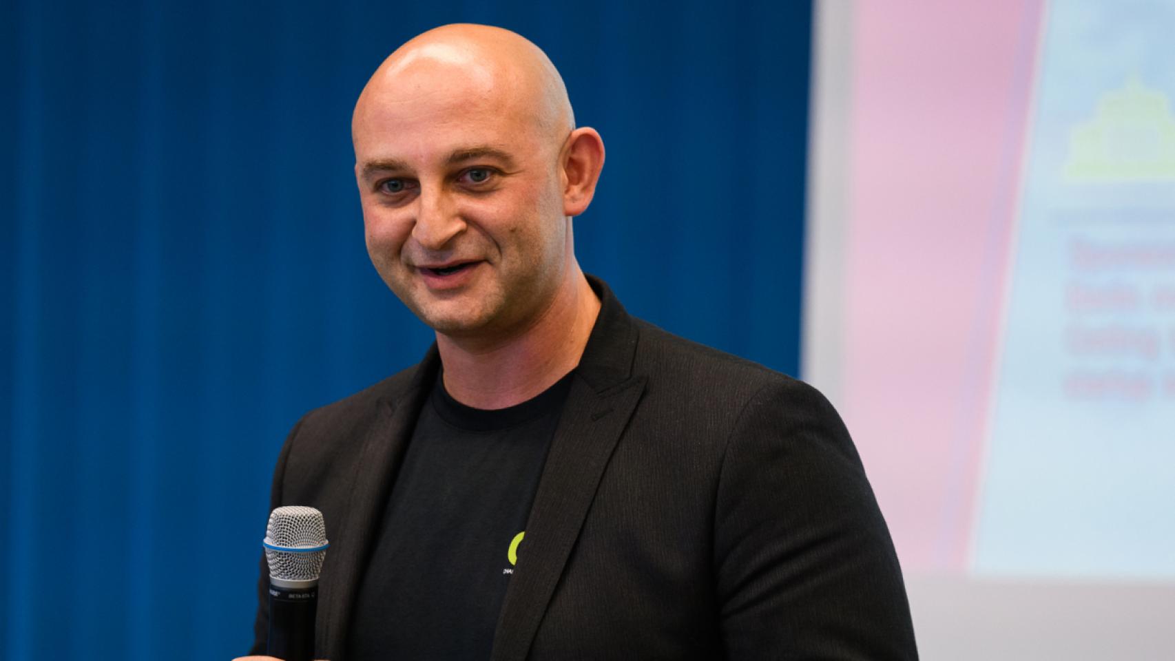 Eugene Borukhovich es el responsable de innovación e incubación en ehealth en Bayer.
