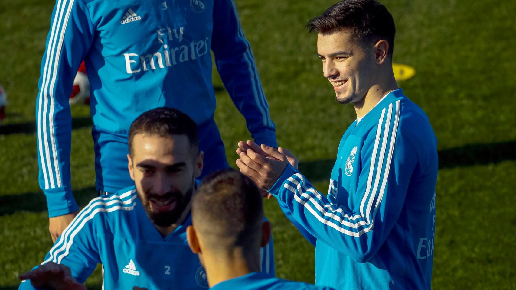 Brahim Díaz, protagonista en su primer entrenamiento con el Real Madrid