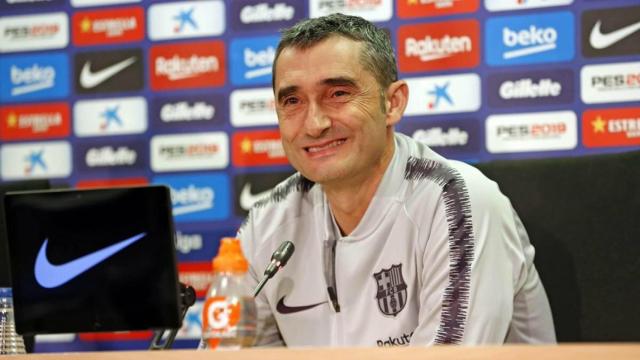 Valverde, en rueda de prensa. Twitter: (@FCBarcelona_es)