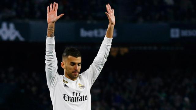 Ceballos celebra el gol de la victoria del Real Madrid ante el Betis
