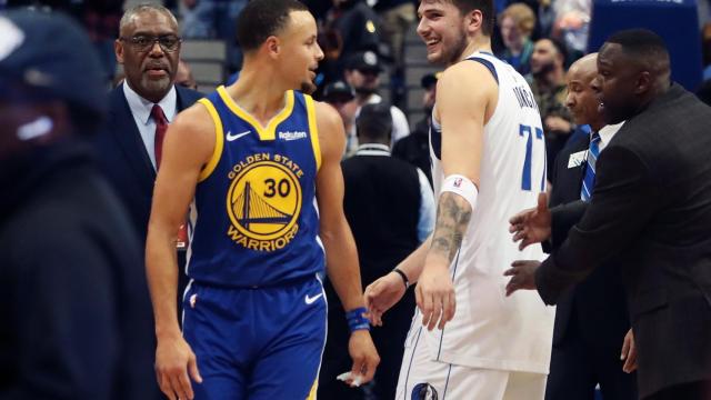 Luka Doncic y Stephen Curry en el Dallas Mavericks - Golden State Warriors