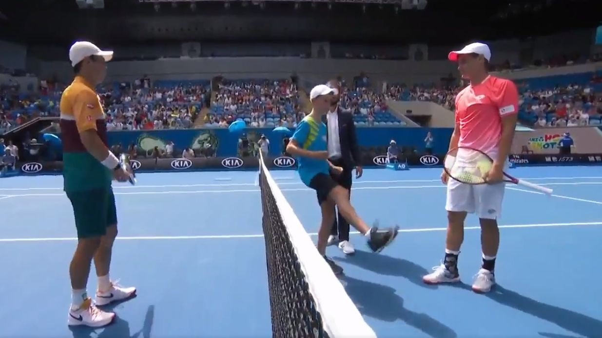 El show del recogepelotas en Australia. Foto: Twitter (@AustralianOpen)