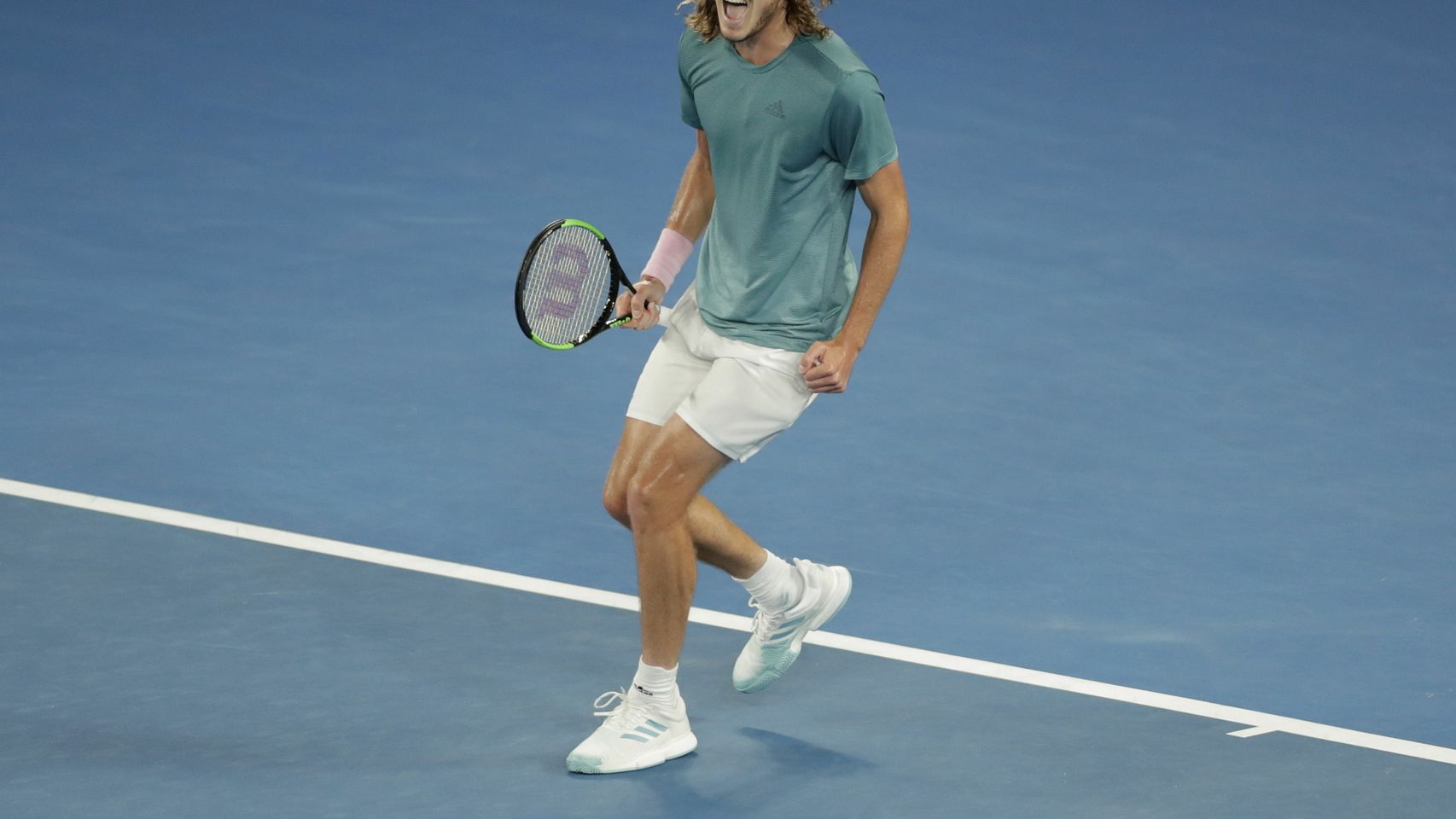 Tsitsipas vence a Federer en el Open de Australia