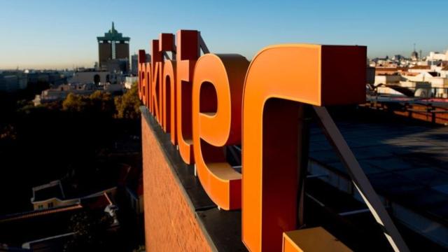 Logo de Bankinter en su sede de Madrid.